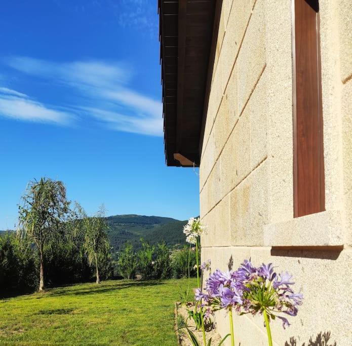 Casa Nueva En Vigo Rural Mos Con Jacuzzi Y Chimenea Para Escapada Romantica Pontevedra Exterior photo
